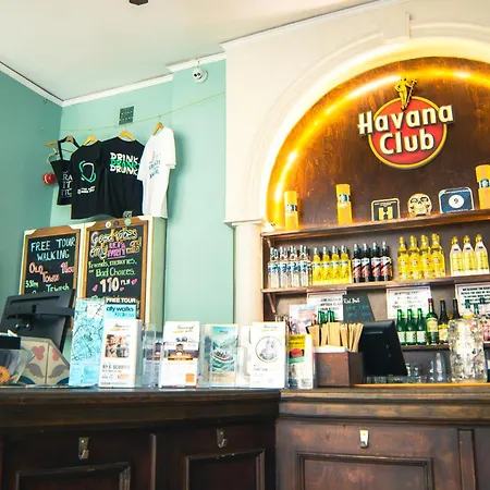 The Little Havana Party Hostel-2